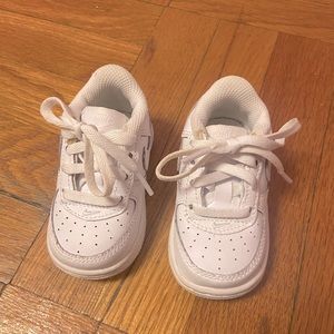 Infant Nike air sneakers